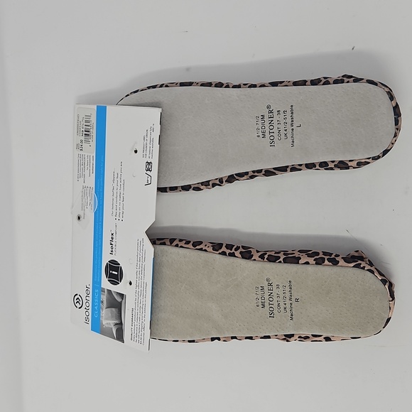 NWT Isotoner Womens Leopard Cheetah Print Ballet Slippers Medium 6.5-7.5 IsoFlex - Picture 3 of 4